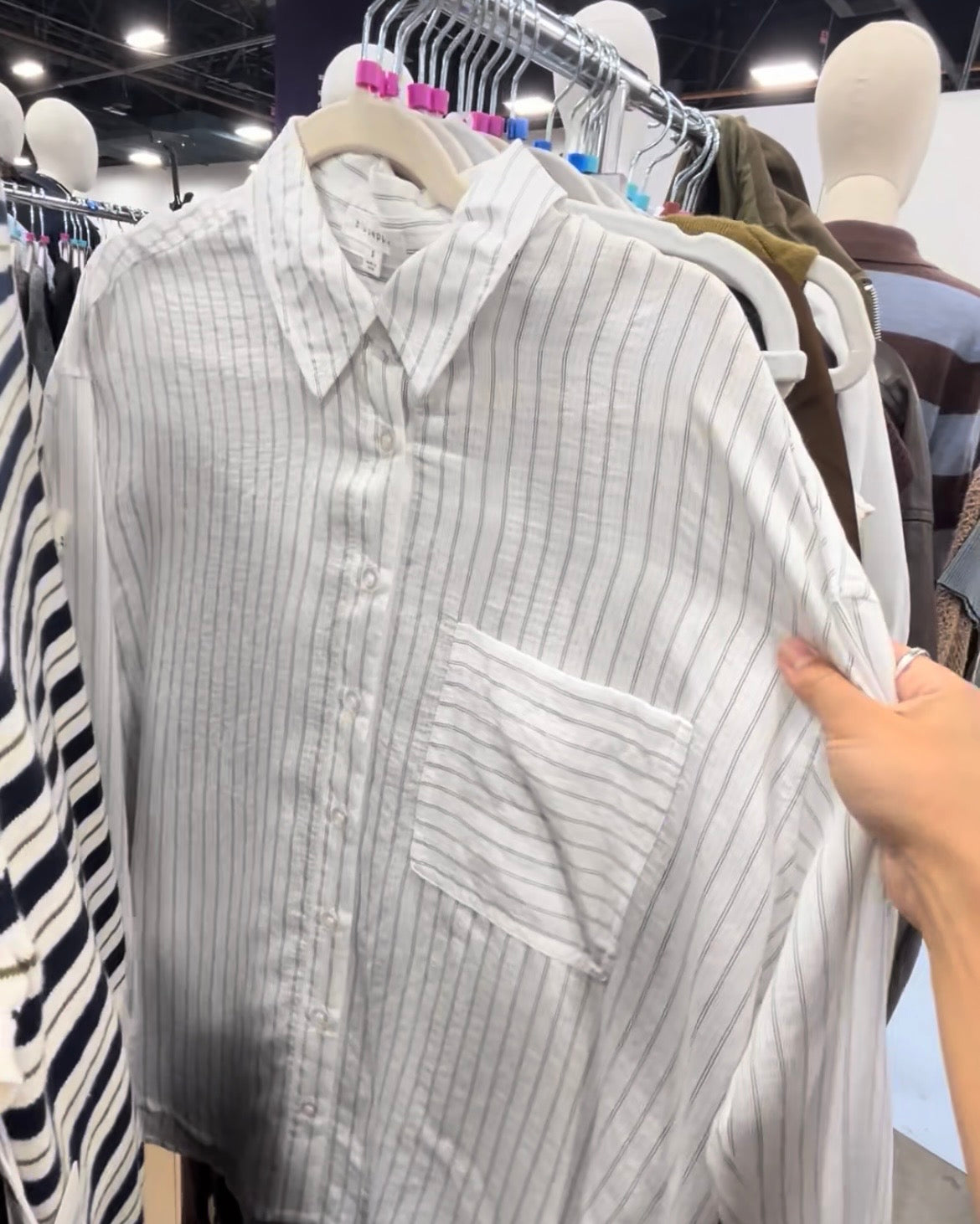 Thin Stripe Button Down Shirt w Pocket