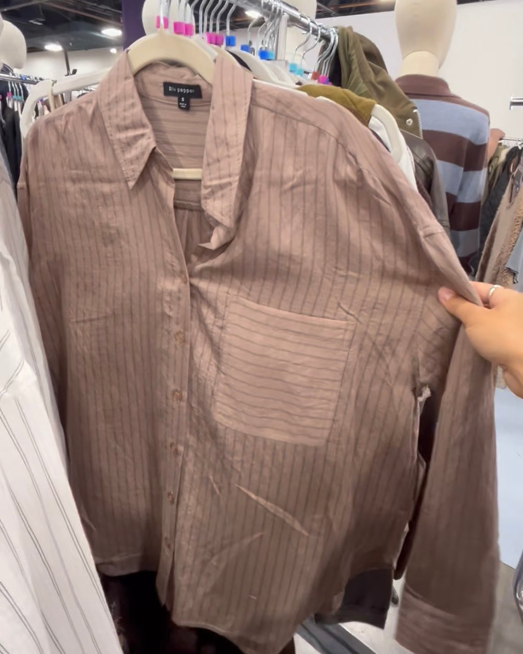 Thin Stripe Button Down Shirt w Pocket